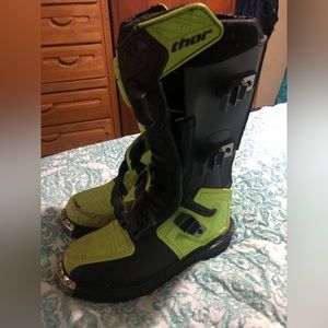 Thor motorbike youth boots